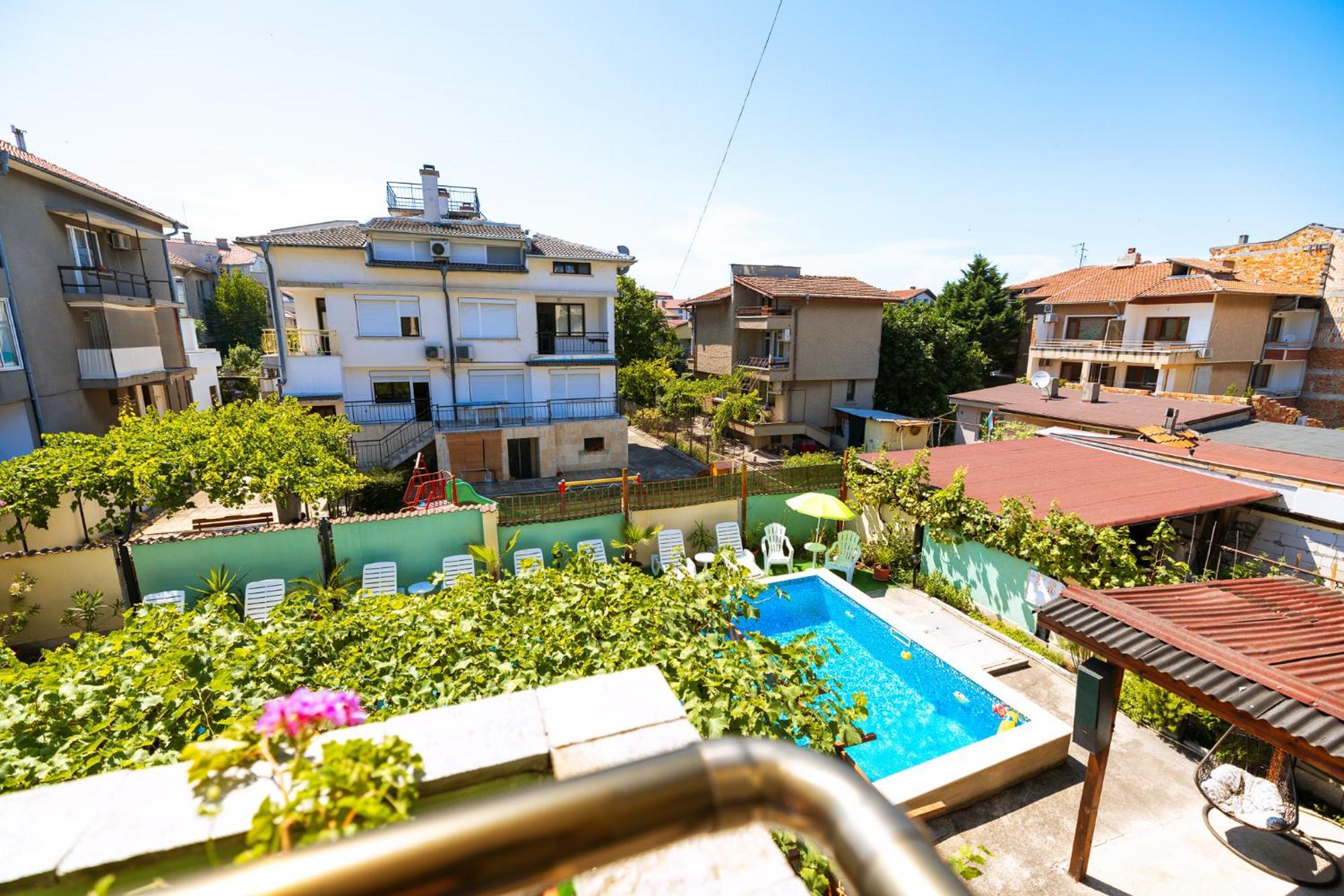 Paradise Chernomorets Exterior photo